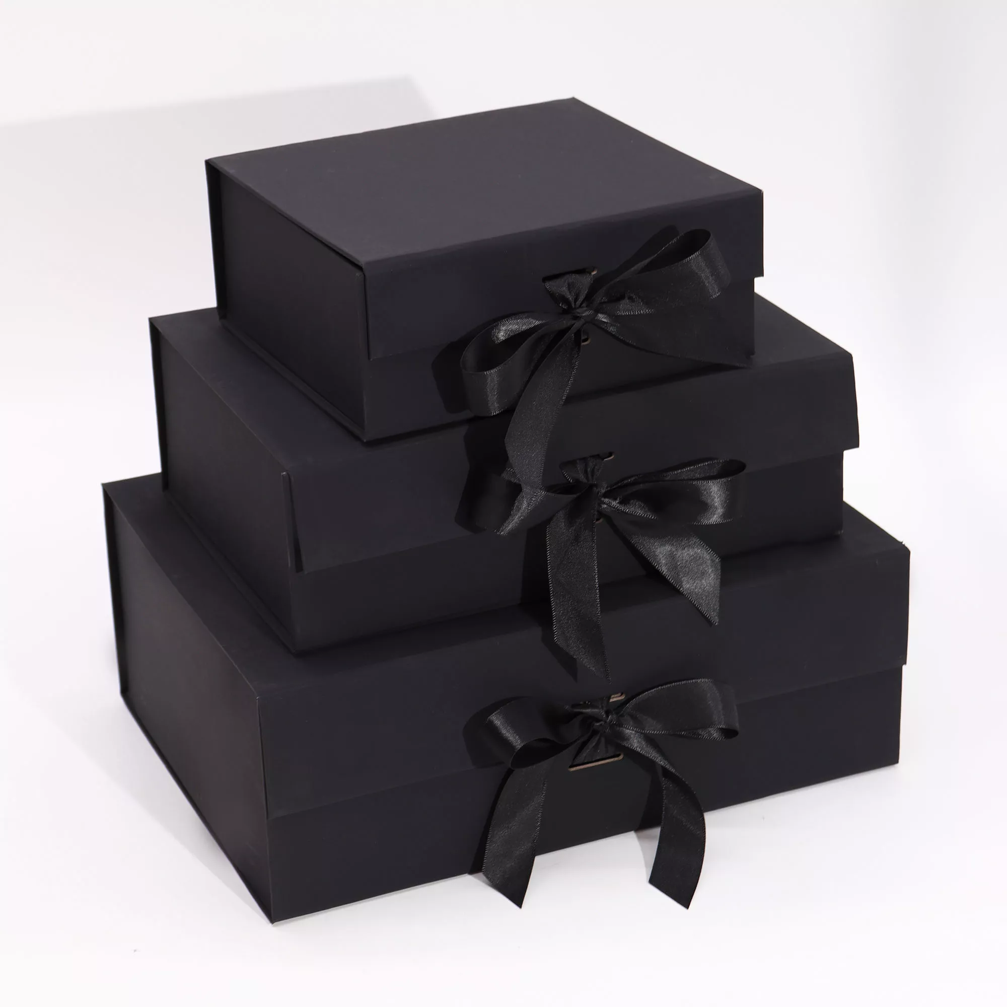 Elegante Schwarze Geschenkbox - Faltbare Verpackung mit Schleife